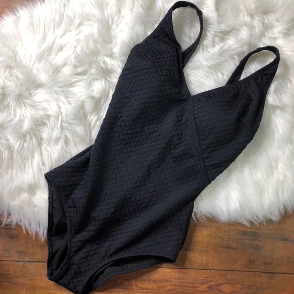 Gottex Other - Gottex One Piece Textured Black Swimsuit Size 12